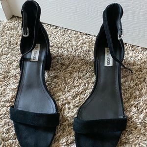 Steve Madden Shoes - Black heels Steve Madden Shoes - Black heels
